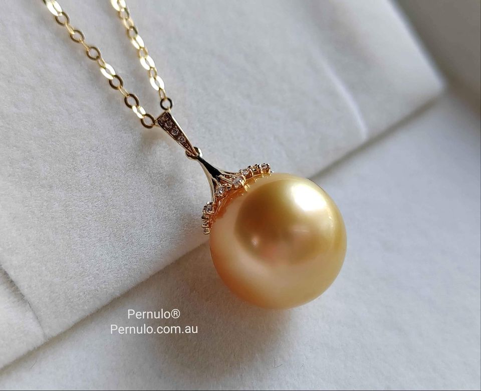 'Fireworks' 18k gold diamond pendant genuine golden south sea pearl 13mm AAA+