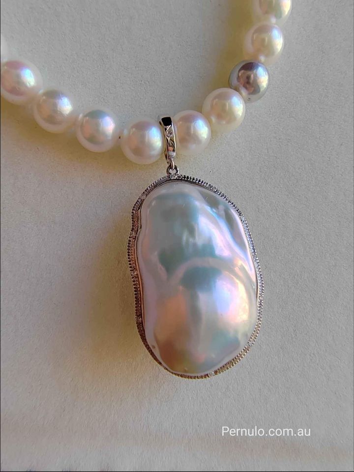 'Lueur du soir' necklace 18k white gold diamond genuine Japanese akoya and freshwater pearl
