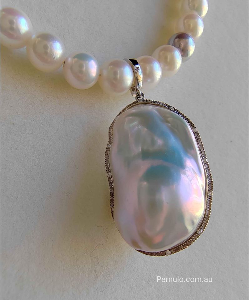 'Lueur du soir' necklace 18k white gold diamond genuine Japanese akoya and freshwater pearl