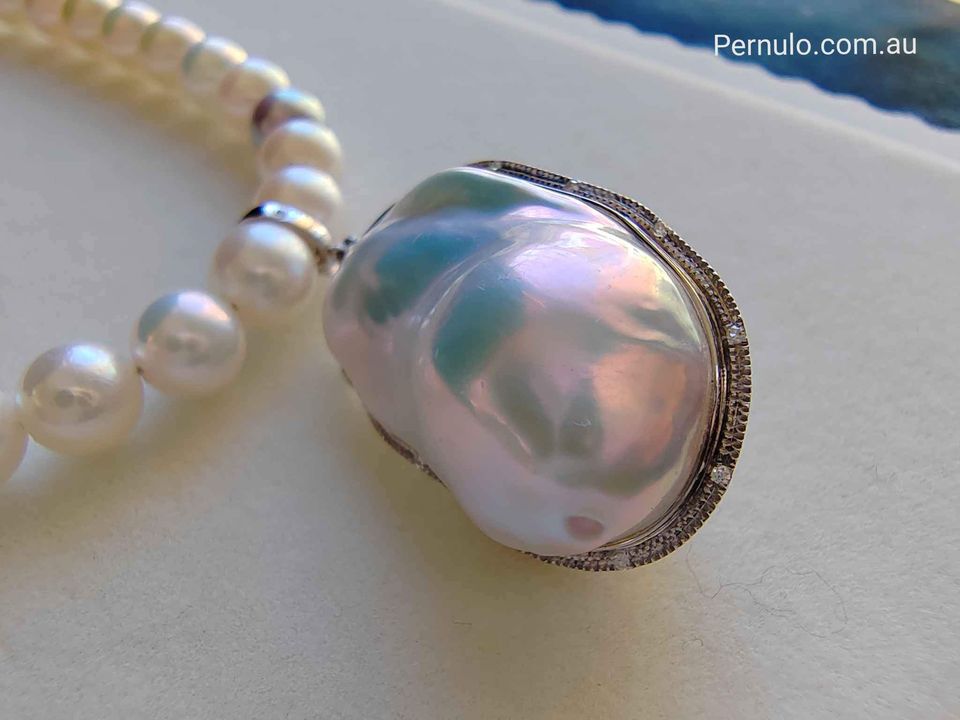 'Lueur du soir' necklace 18k white gold diamond genuine Japanese akoya and freshwater pearl