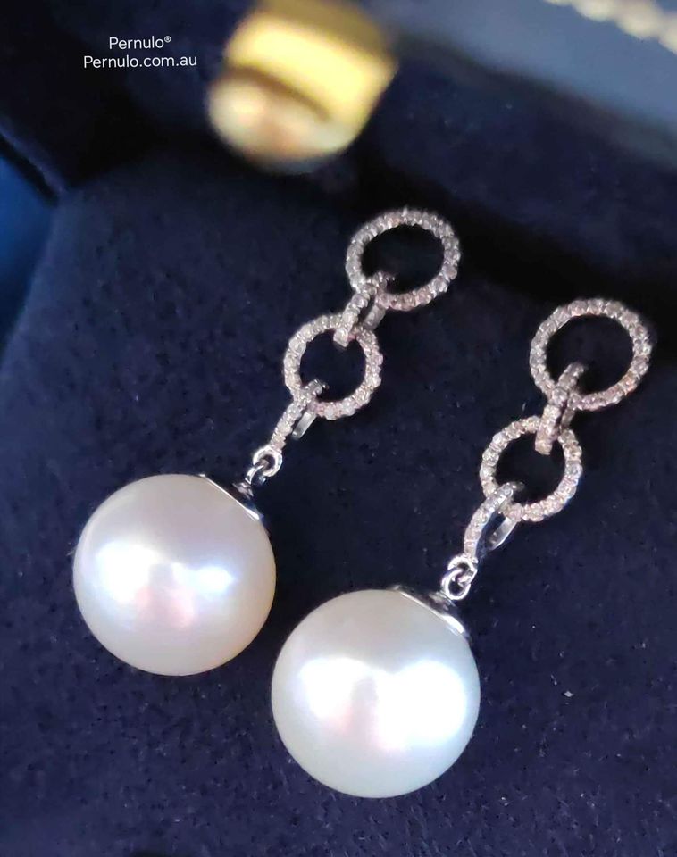 'La perfection' earrings 18k white gold diamonds genuine south sea white pearls 12.4mm AAA+