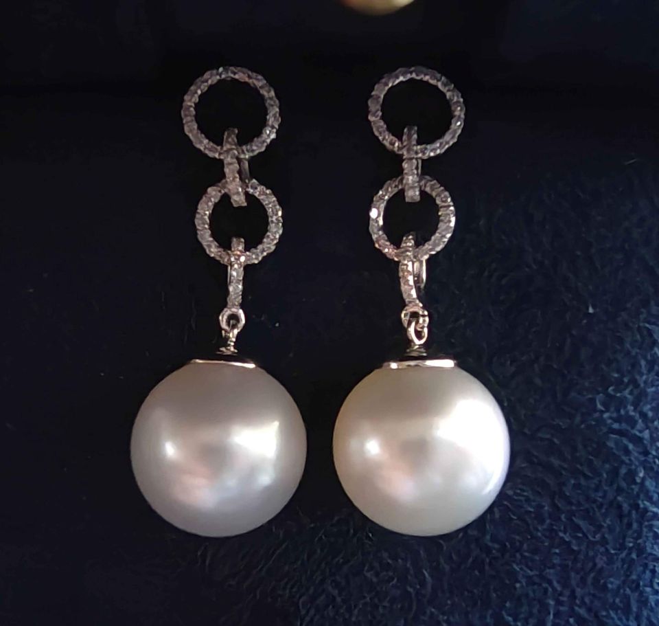 'La perfection' earrings 18k white gold diamonds genuine south sea white pearls 12.4mm AAA+