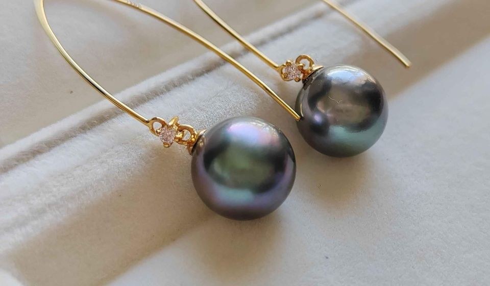 'The swamphen' 9k gold earrings genuine tahitian south sea round pearls 10.3mm