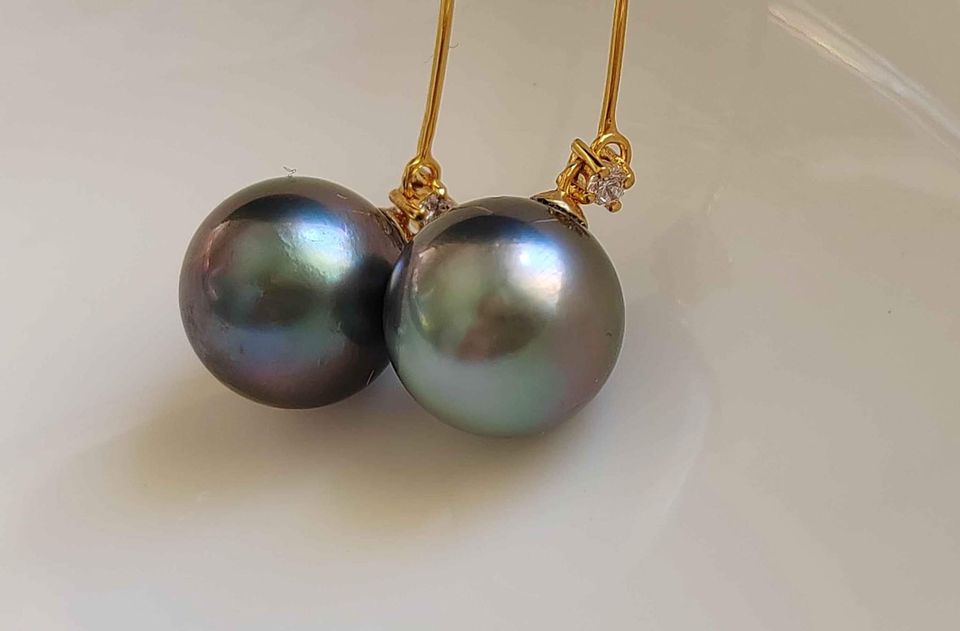 'The swamphen' 9k gold earrings genuine tahitian south sea round pearls 10.3mm