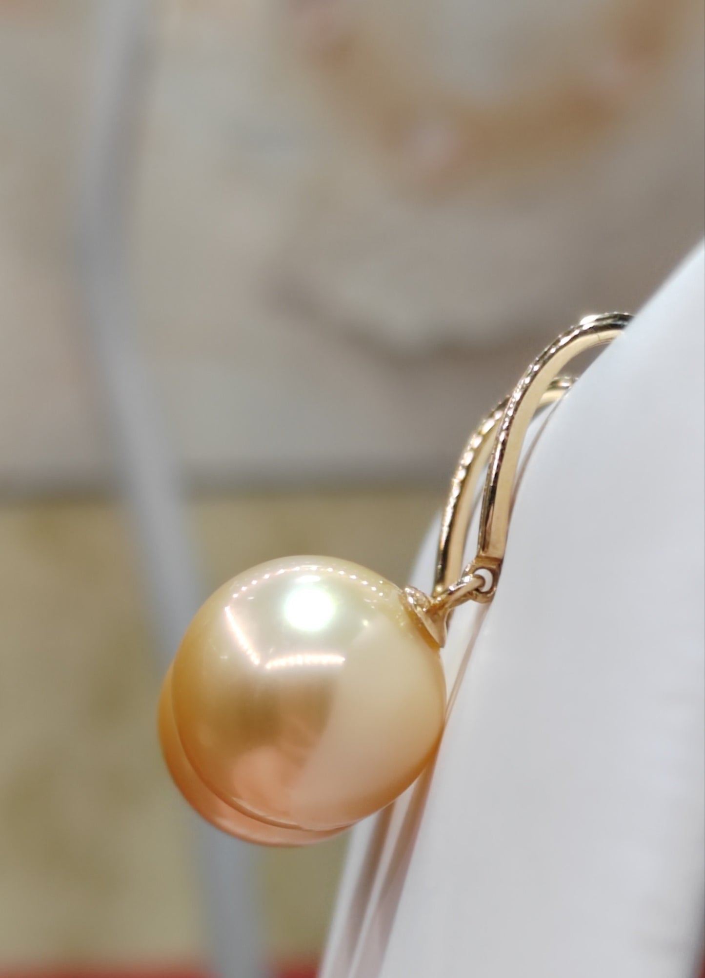 18ct gold diamond classic dangle earrings genuine golden south sea pearls 11.2mm AAA