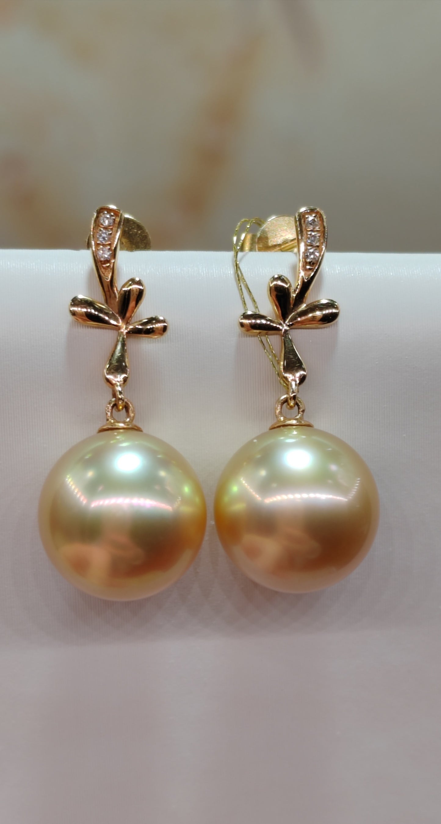 'Golden Lily' 18ct gold diamond earrings genuine golden south sea pearls round 10.6mm AAAA