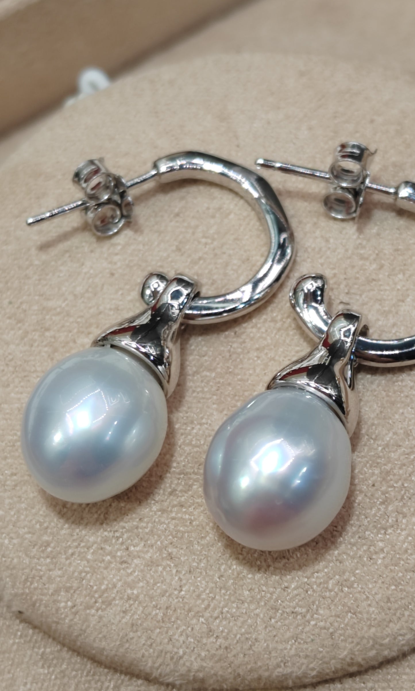 Clearance💝 9.5mm Genuine south sea white pearls classic two way earrings