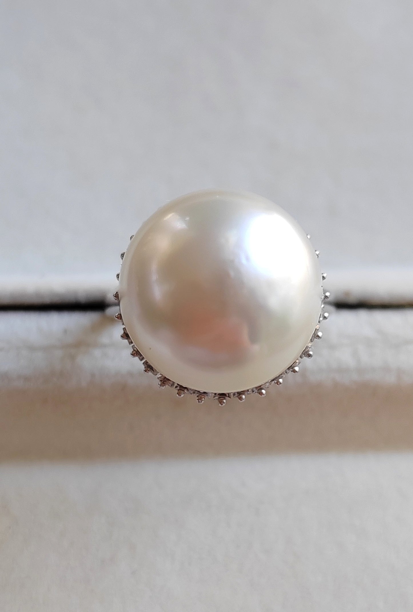 Clearance💝 18ct white gold ring genuine south sea white pearl 15.3mm size P 1/2