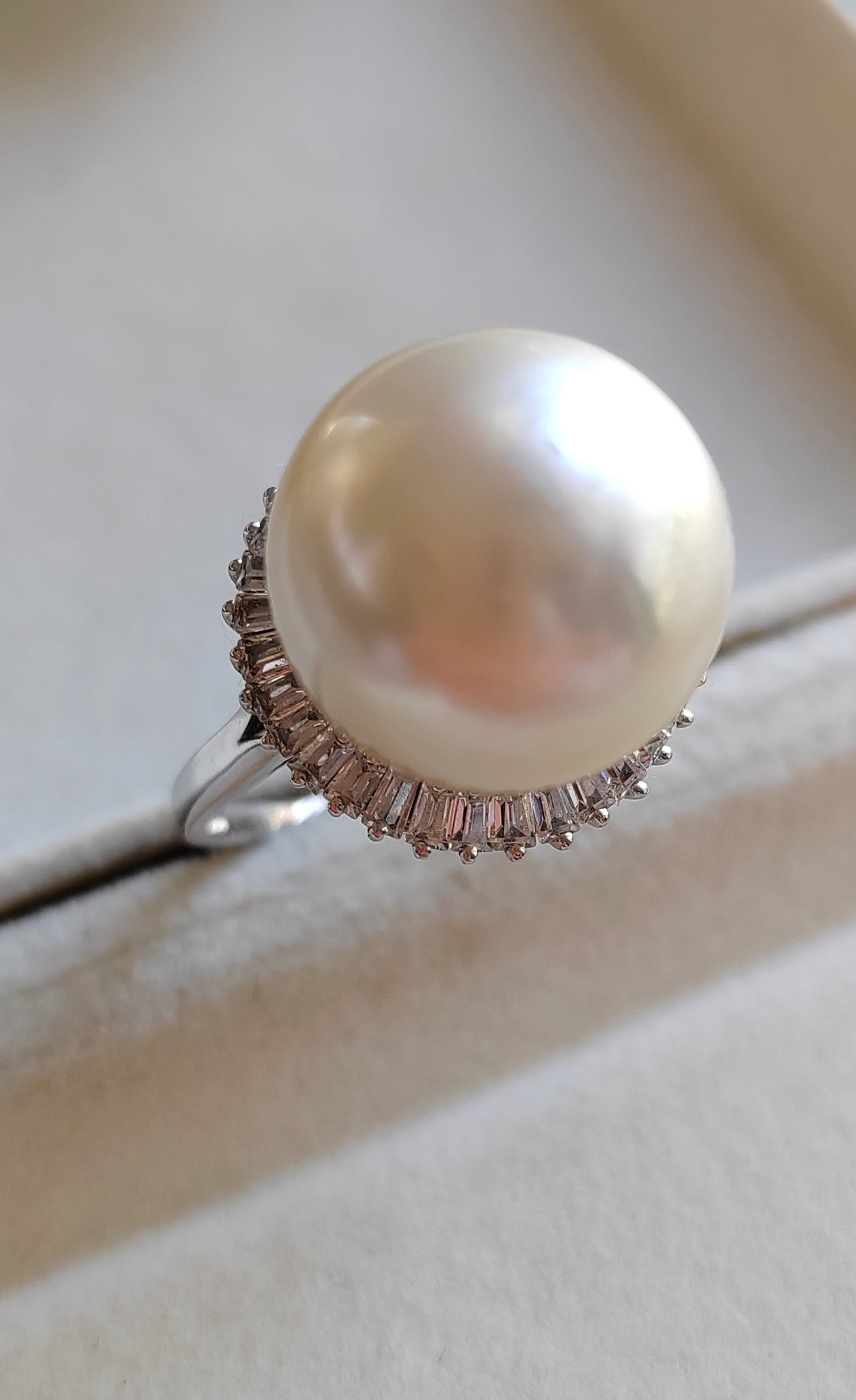 Clearance💝 18ct white gold ring genuine south sea white pearl 15.3mm size P 1/2