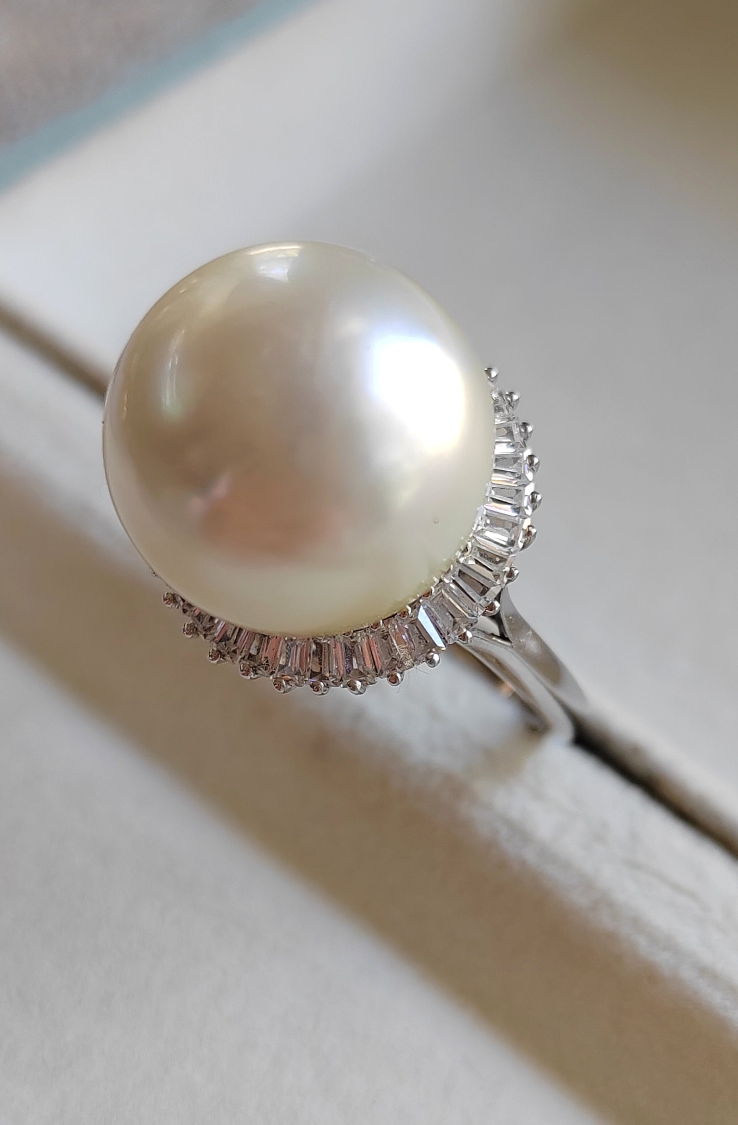 Clearance💝 18ct white gold ring genuine south sea white pearl 15.3mm size P 1/2
