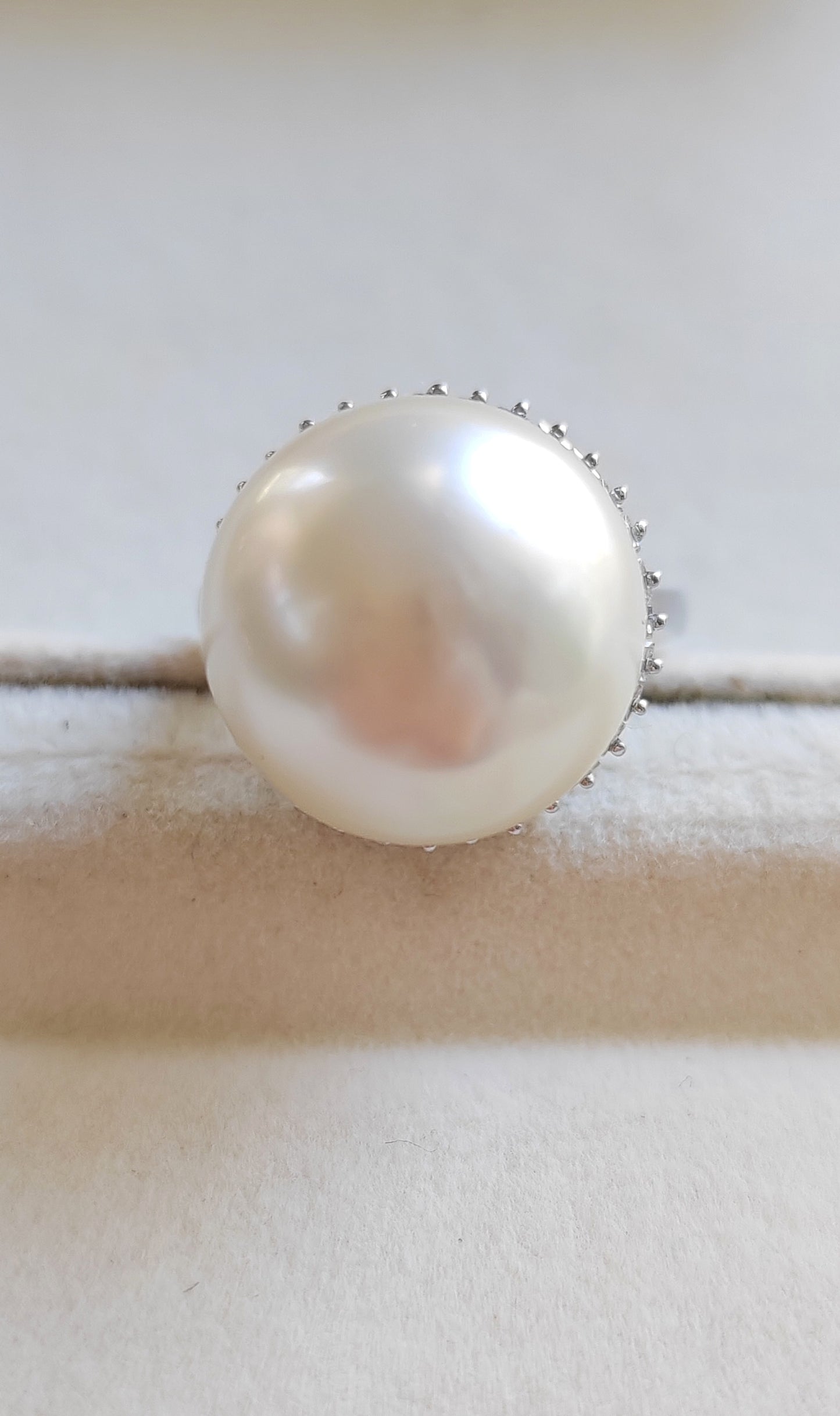 Clearance💝 18ct white gold ring genuine south sea white pearl 15.3mm size P 1/2