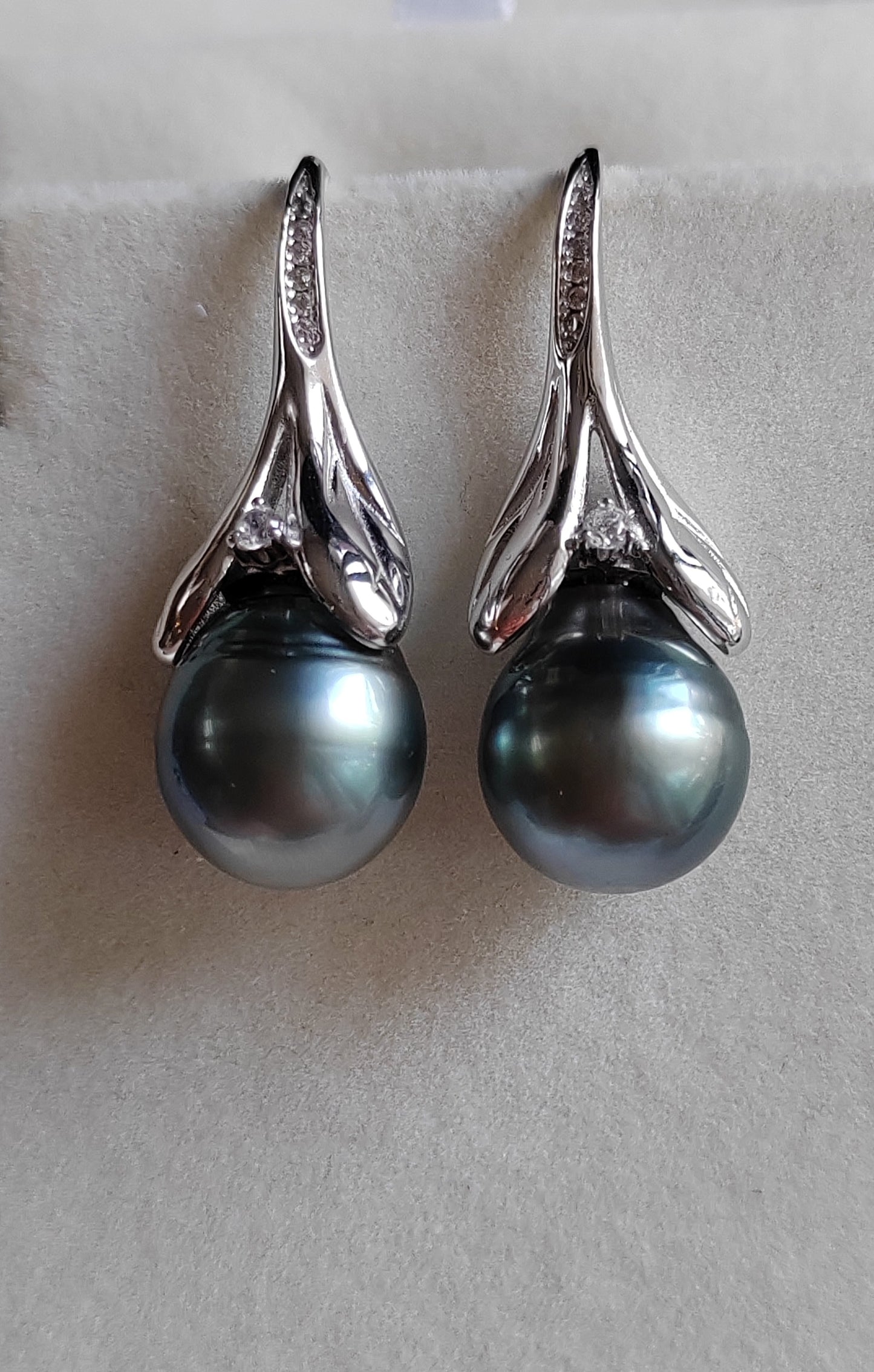 'Mermaid' earrings genuine tahitian south sea pearls 11.6mm