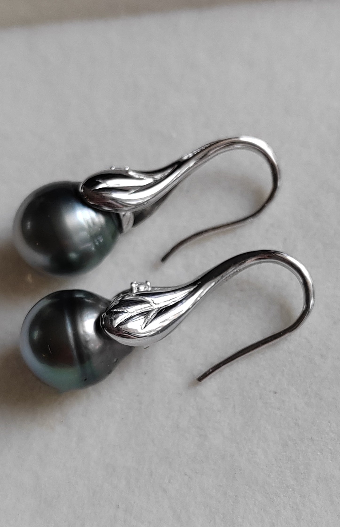 'Mermaid' earrings genuine tahitian south sea pearls 11.6mm