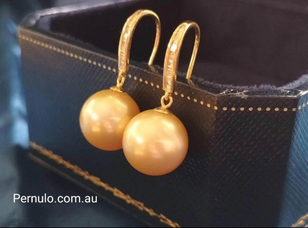 18ct gold diamond classic dangle earrings genuine golden south sea pearls 11.2mm AAA