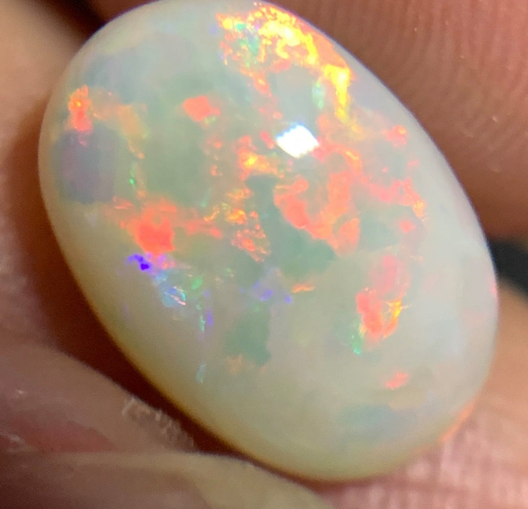 3.435ct Natural Solid Australian white opal Coober Pedy 13.1×9.1×4.5mm