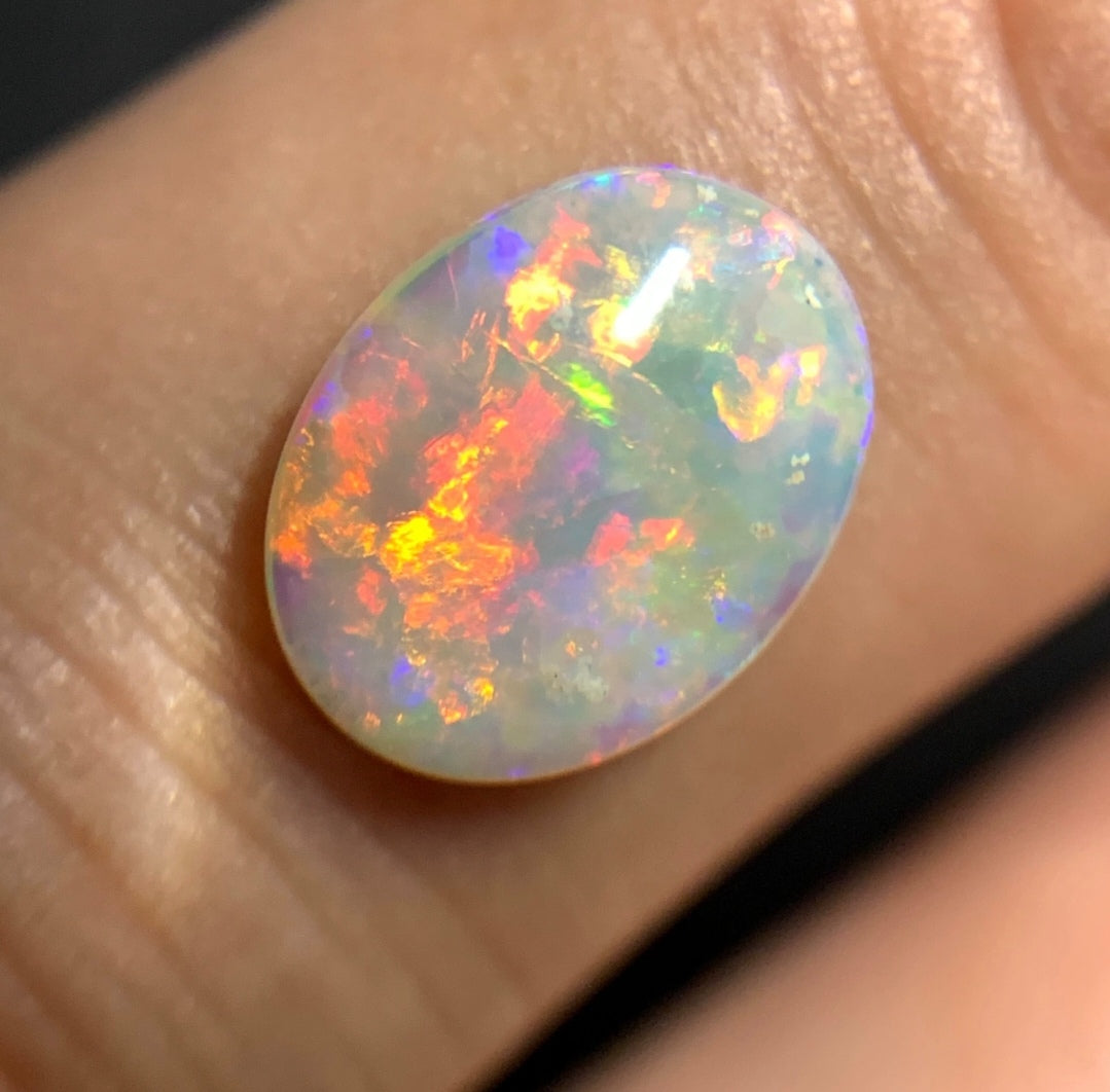 1.7ct Natural Solid Australian Crystal opal 10.9×8.5×2.9mm