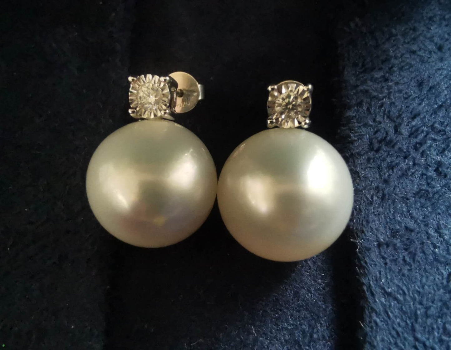 18ct white gold diamond earrings genuine south sea white pearls round 11.8mm