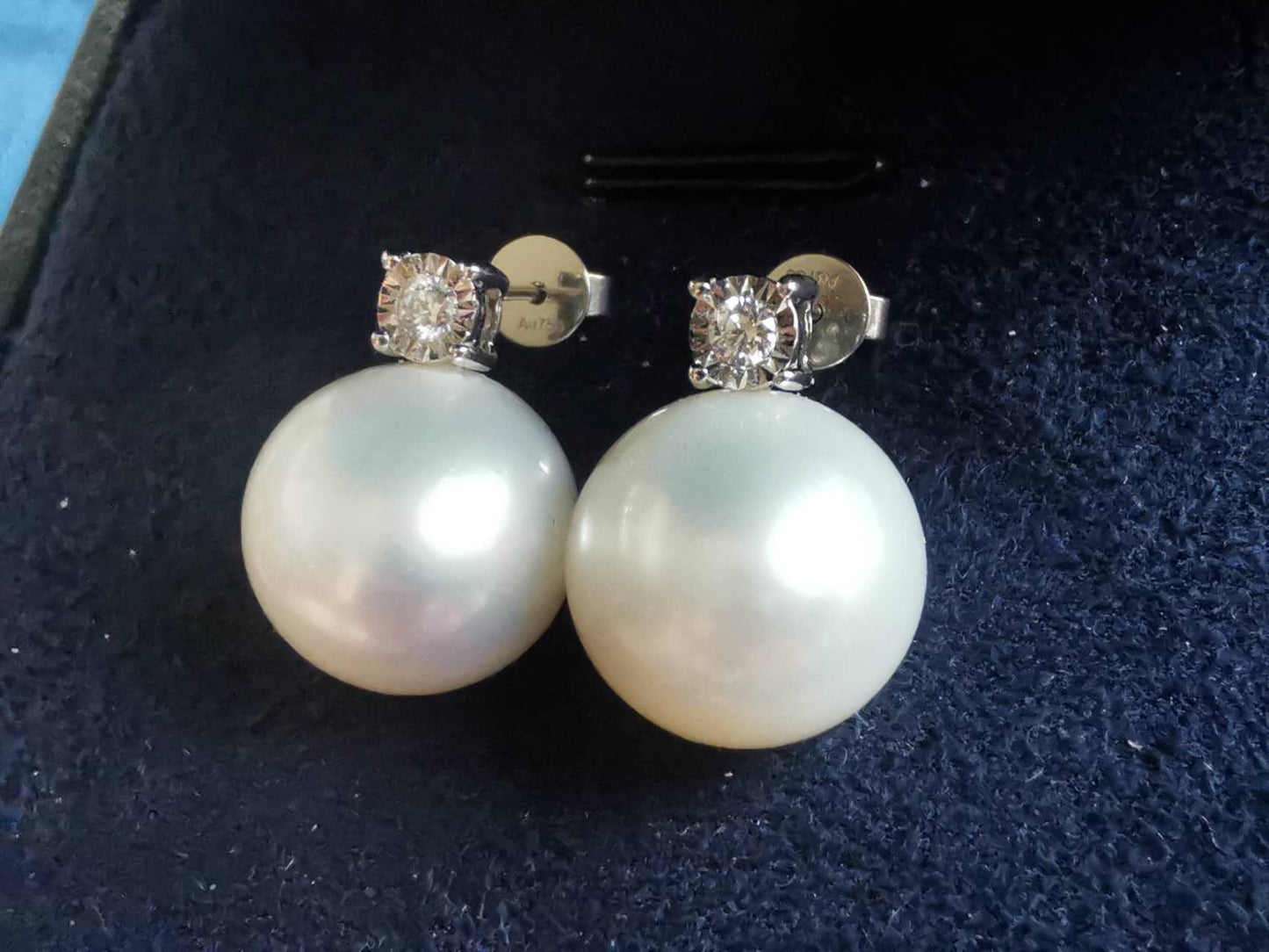 18ct white gold diamond earrings genuine south sea white pearls round 11.8mm