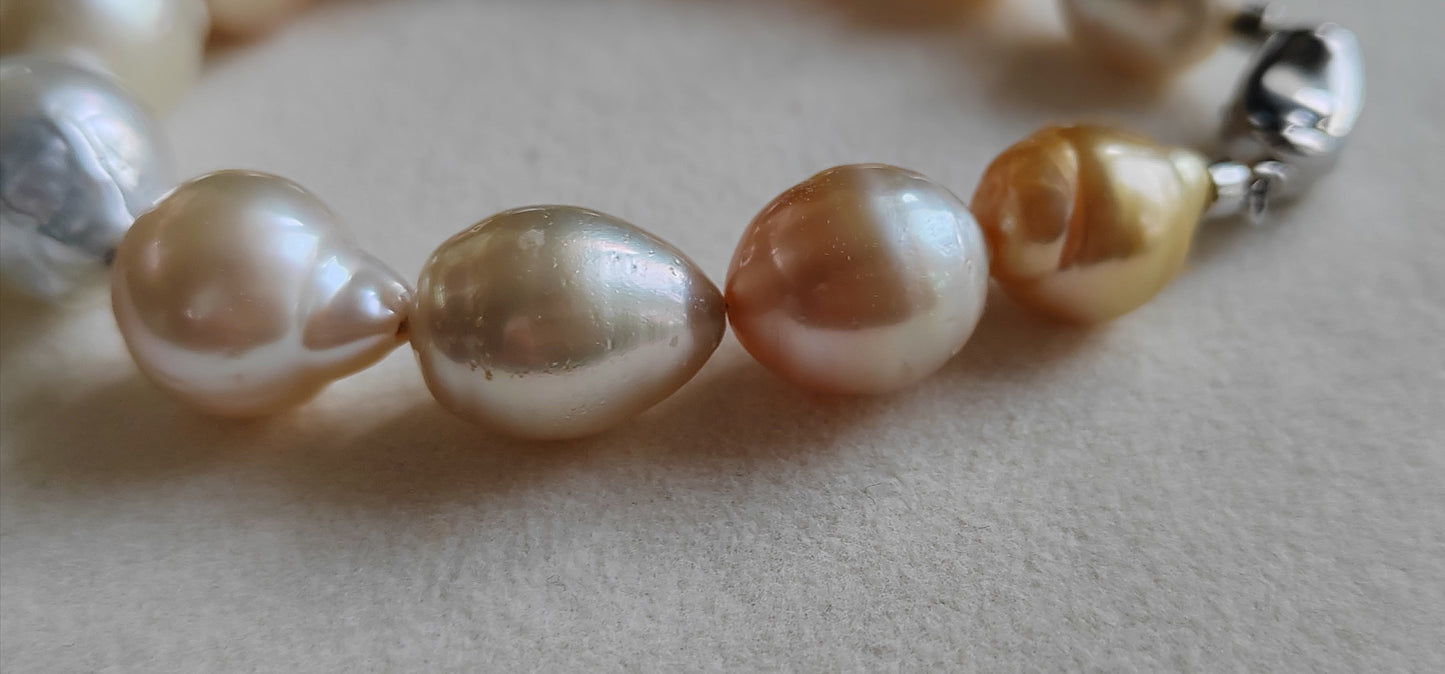 10.8-13.8mm Genuine south sea pearls classic baroque bracelet