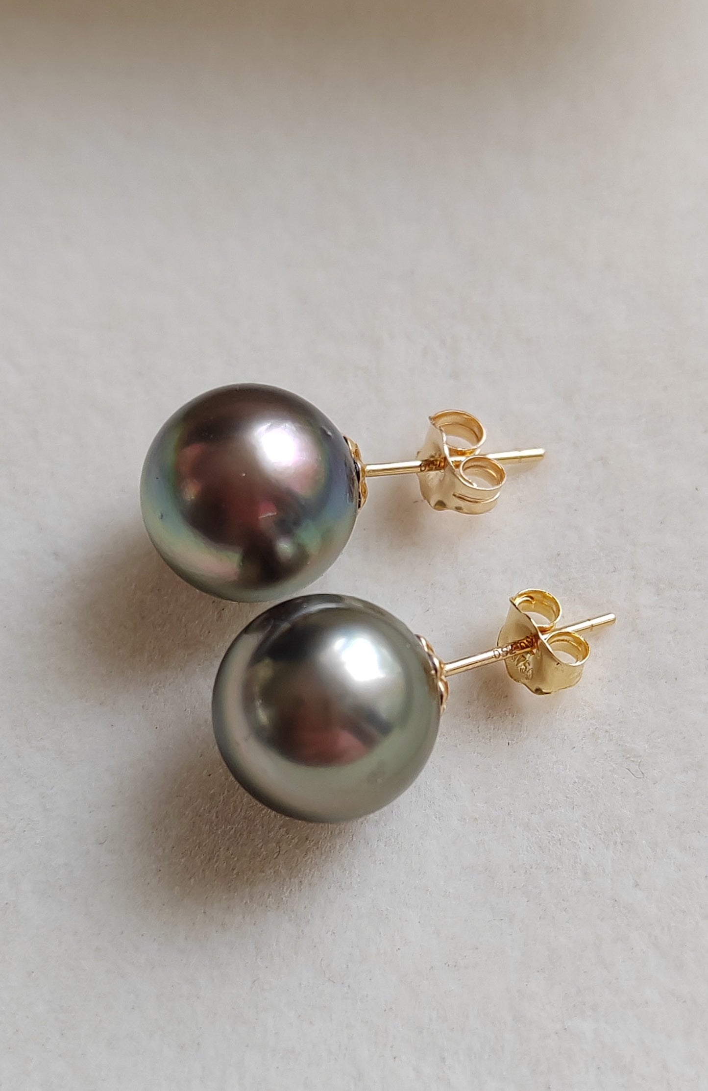 10.3mm Genuine tahitian south sea pearls classic earrings studs 14ct gold