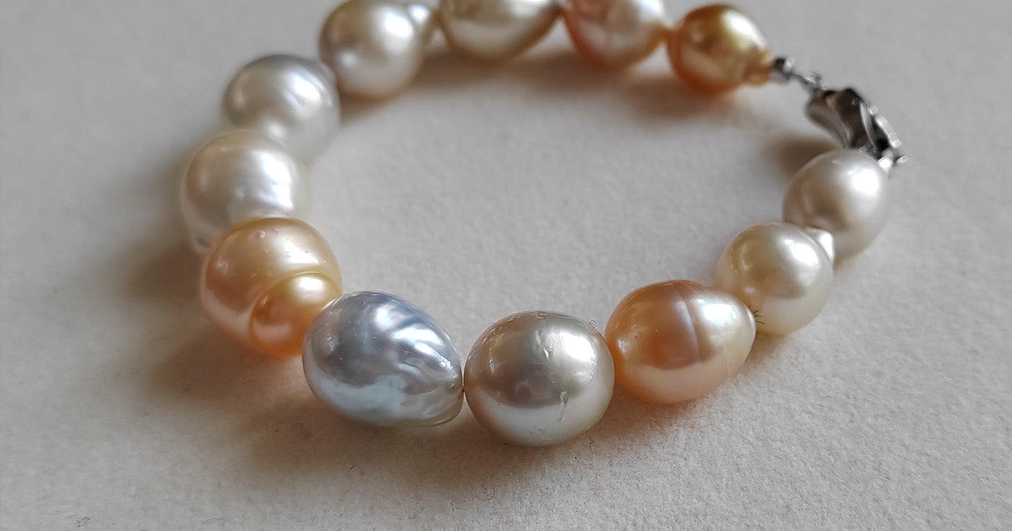10.8-13.8mm Genuine south sea pearls classic baroque bracelet