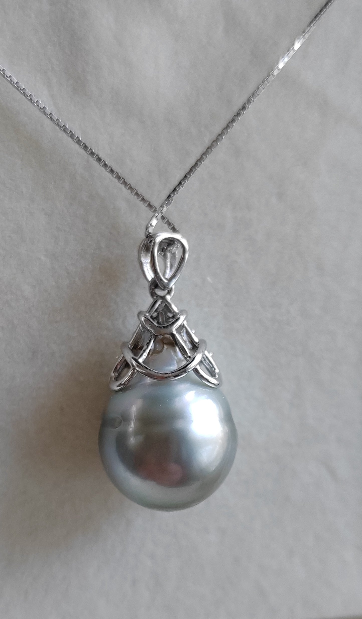 12.5mm Genuine tahitian south sea pearl necklace