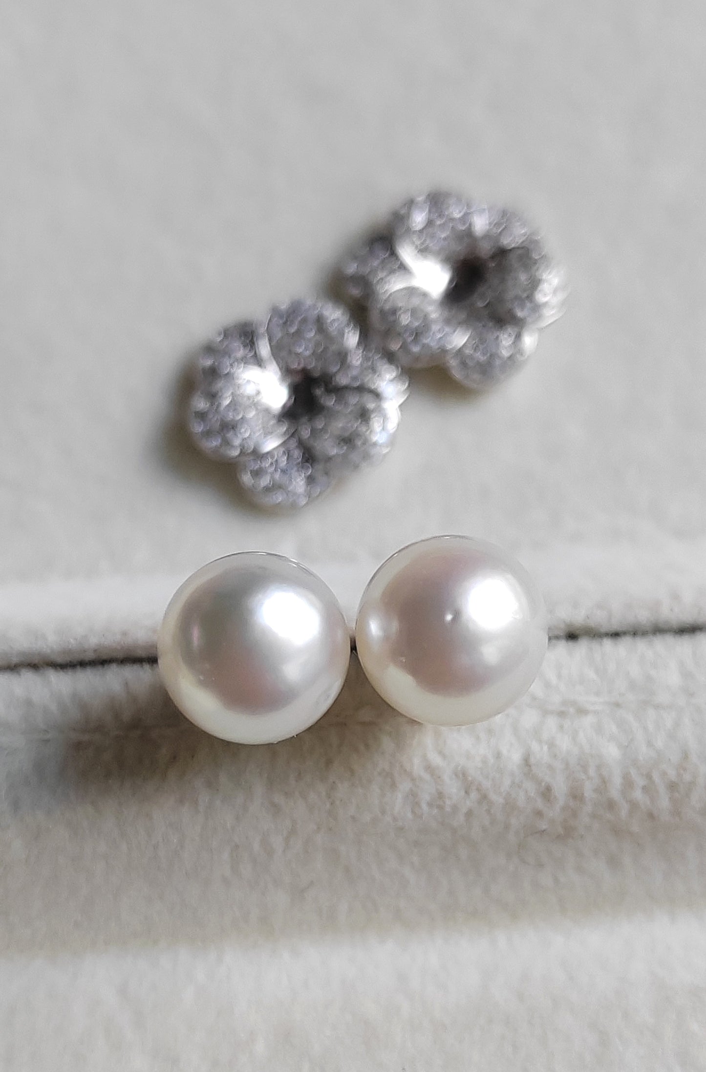 'Little Camellia' two-way earrings genuine south sea white pearls 8.6mm Round
