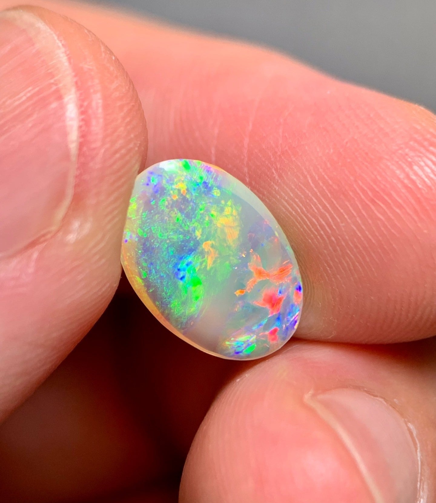 'Red flowers' Natural Solid Australian gem Crystal opal 1.83ct 13.2x8.6x3.2mm