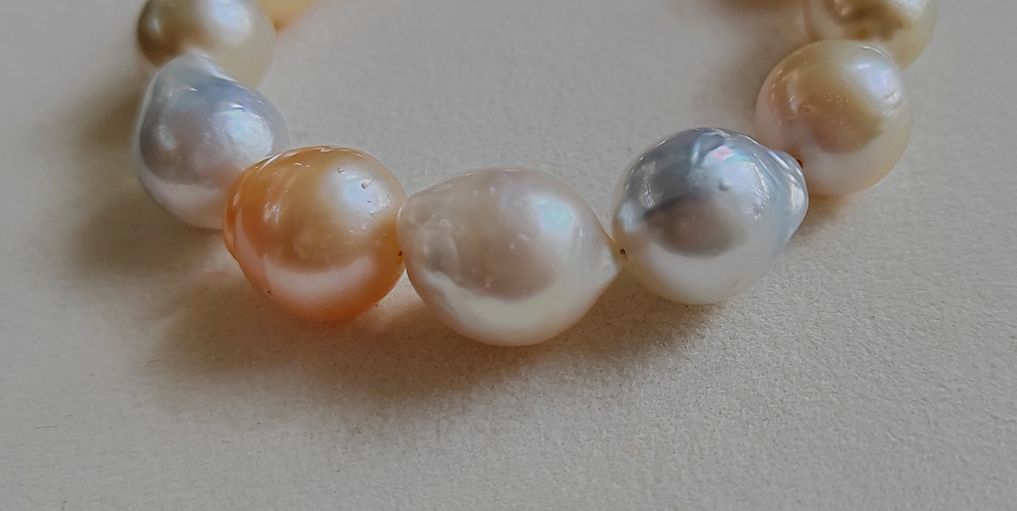 10.8-13.8mm Genuine south sea pearls classic baroque bracelet