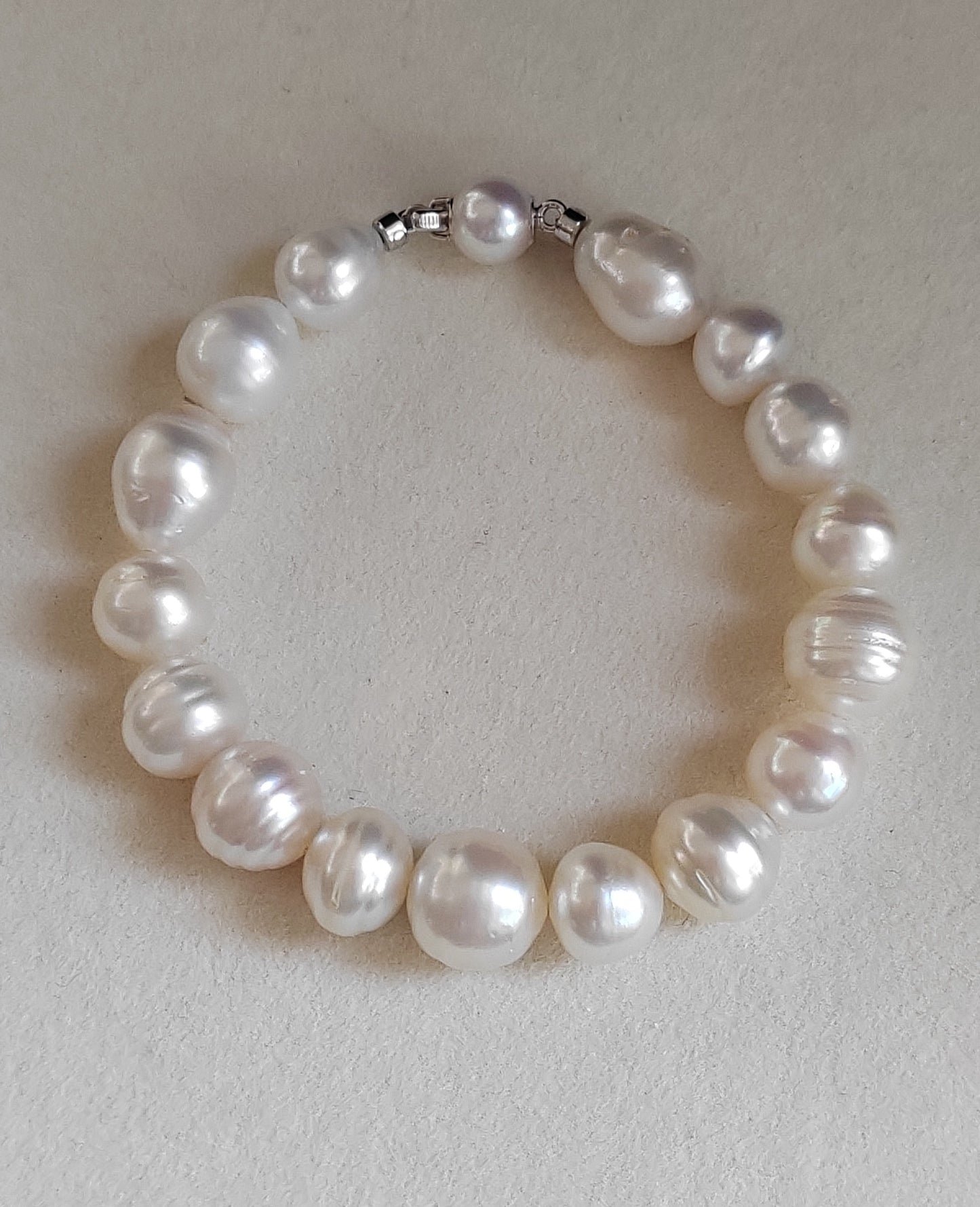 9.4-12.1mm Genuine south sea white pearls classic baroque bracelet