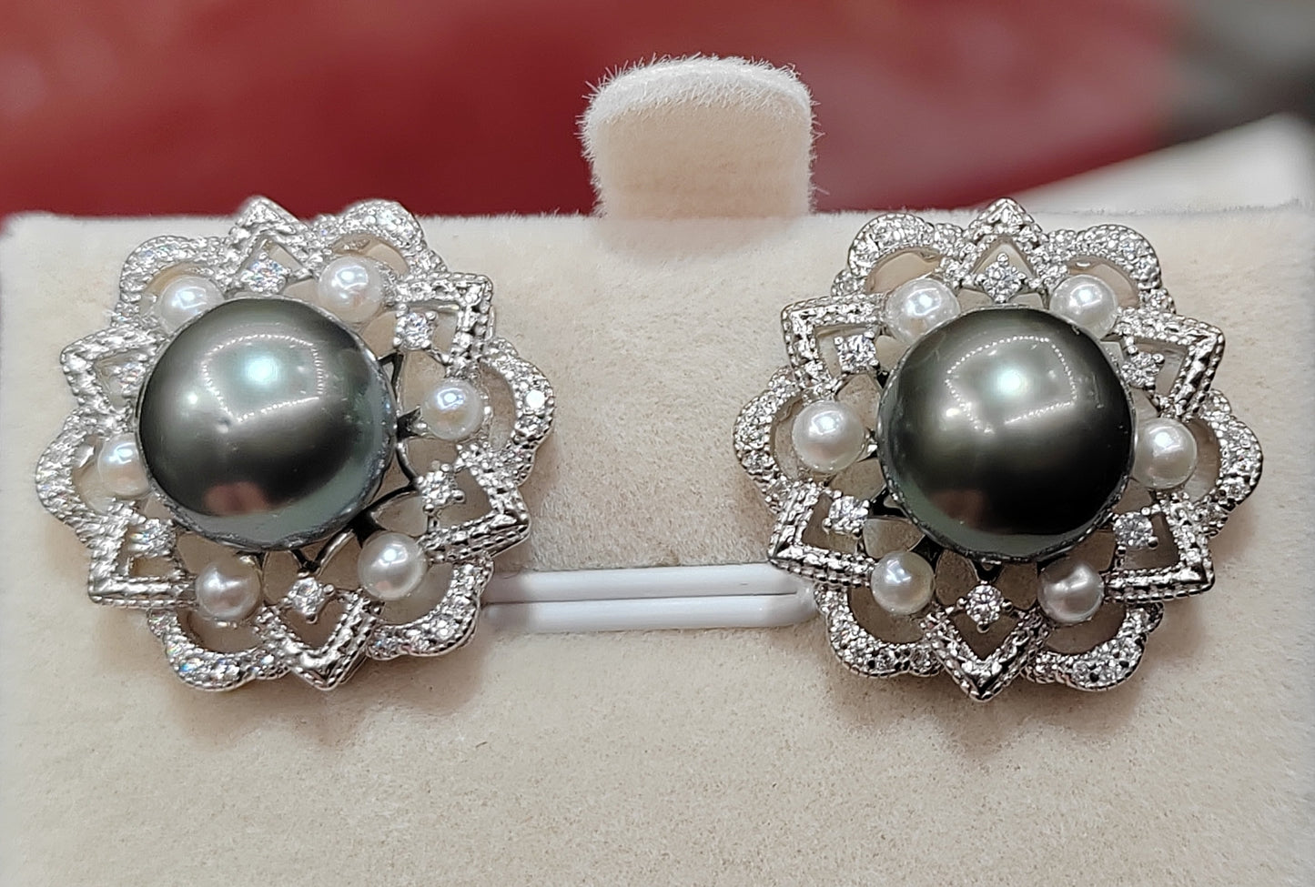 'Dahlia' Two-way earrings genuine tahitian south sea and akoya pearls