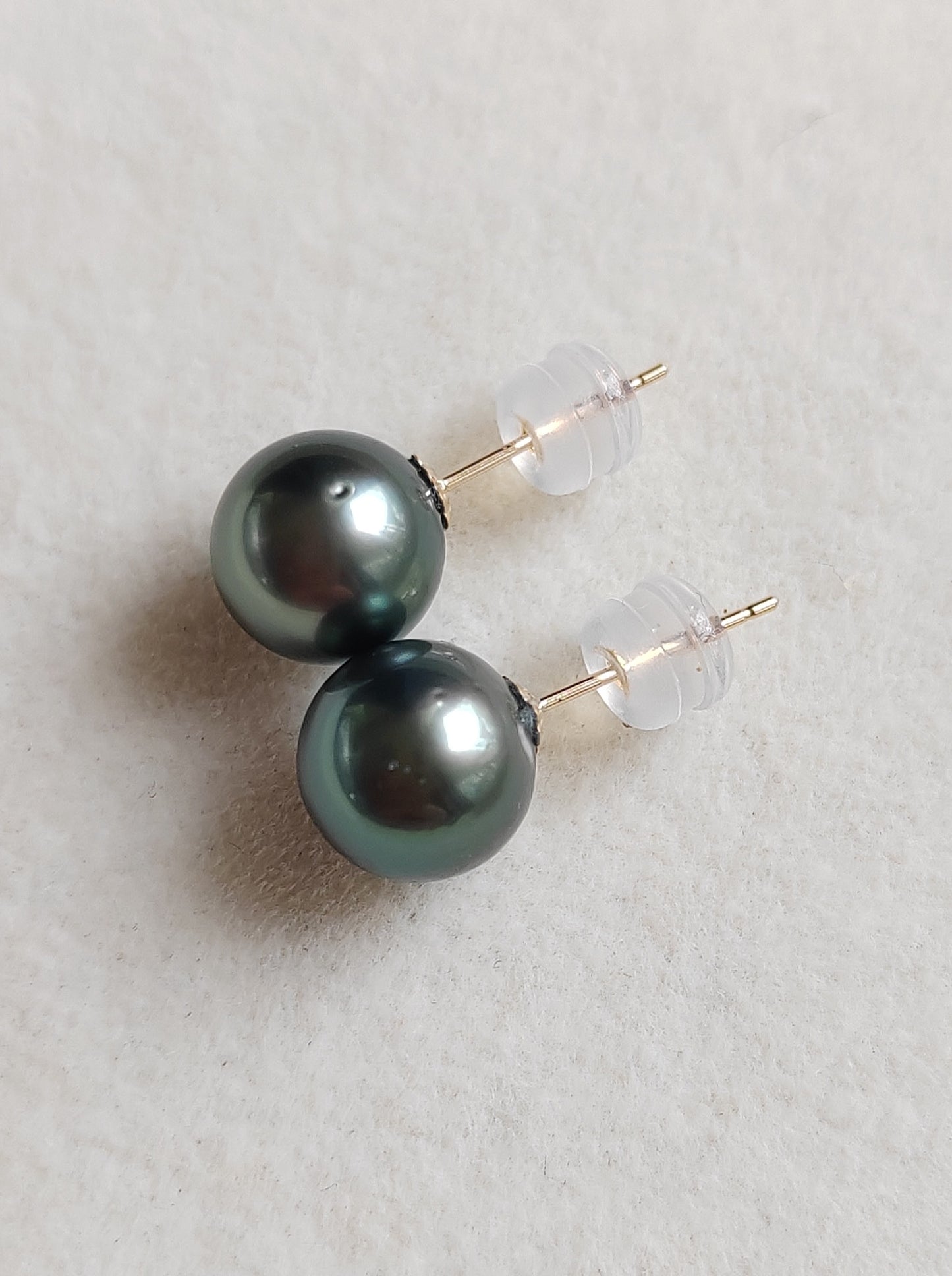 8mm Genuine tahitian south sea pearls 14k gold earrings studs
