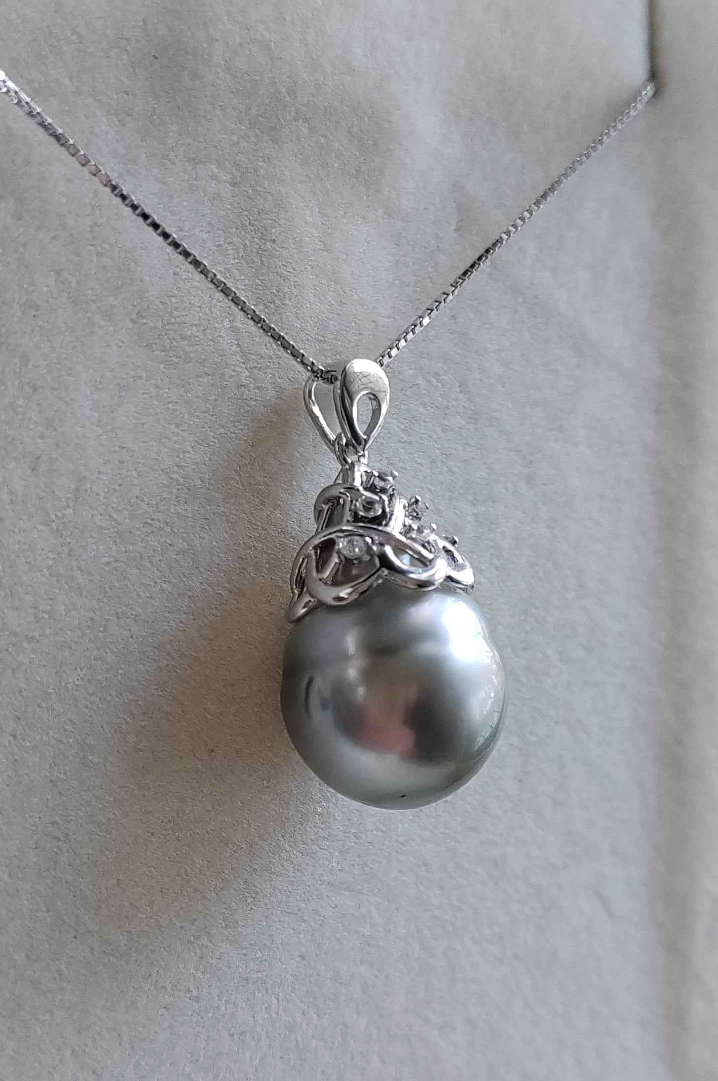 12.5mm Genuine tahitian south sea pearl necklace
