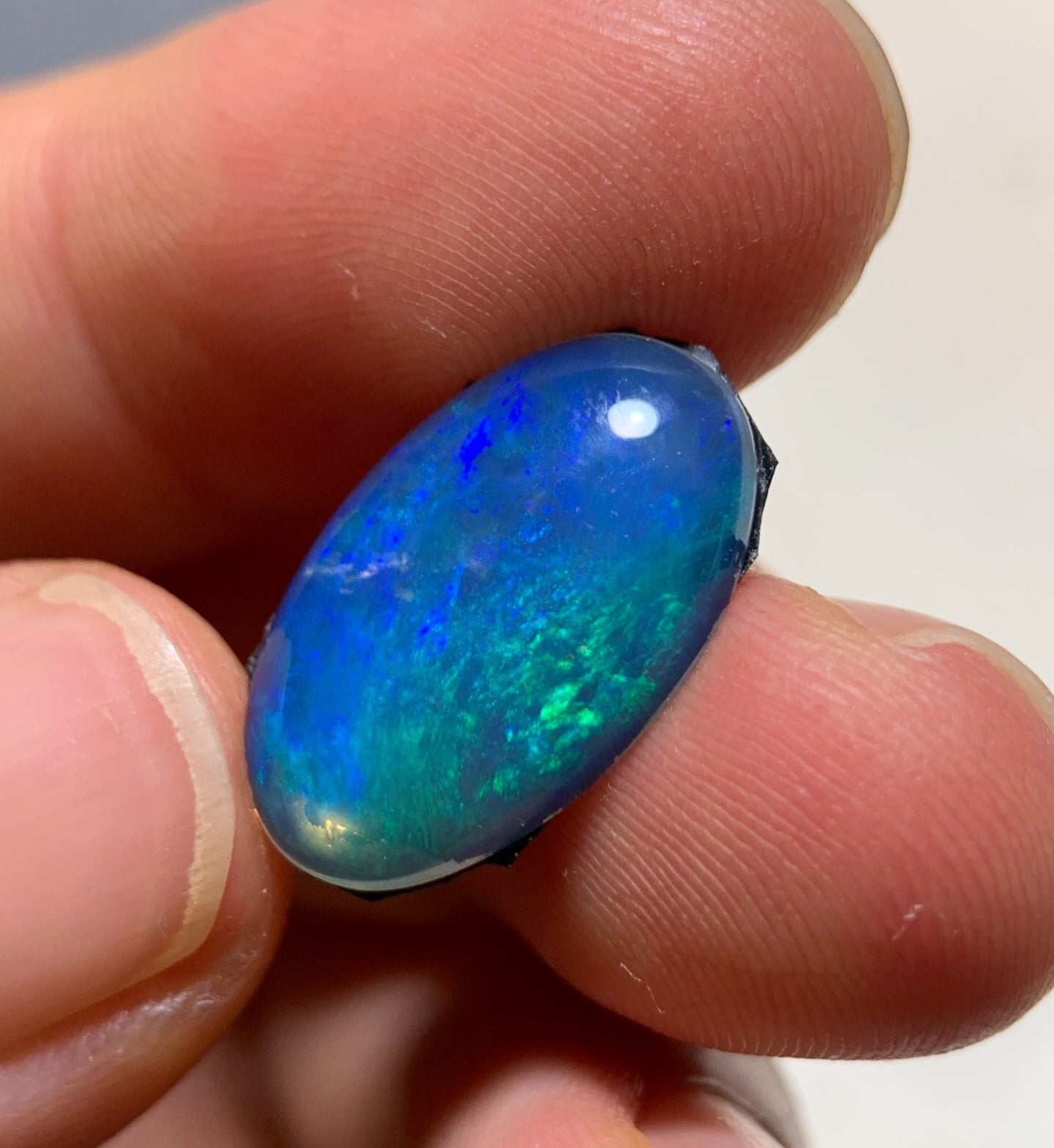 'Eau bleue' 4.52ct Natural Solid Australian Crystal opal 18x11x4mm