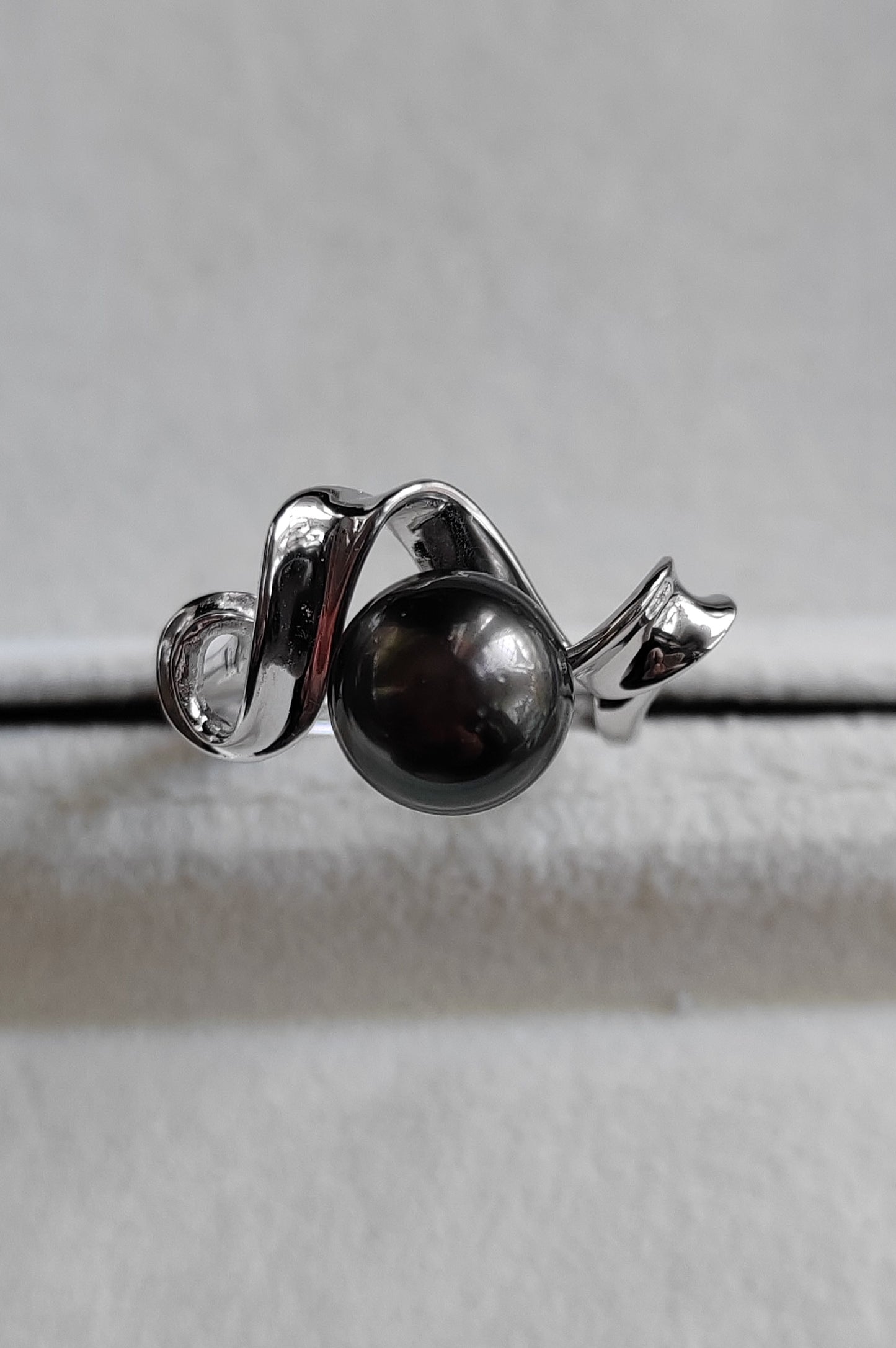 9.3mm Genuine tahitian south sea pearl silver wave ring