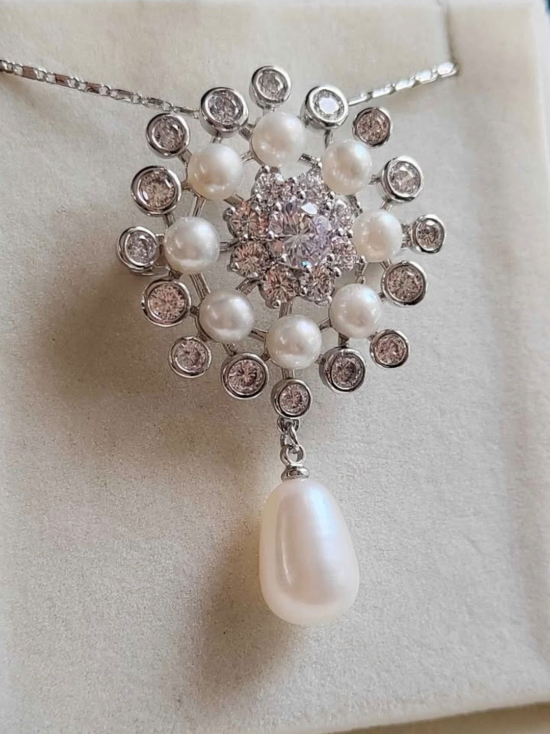 5.4-9.7mm Genuine freshwater pearls flowers brooch necklace