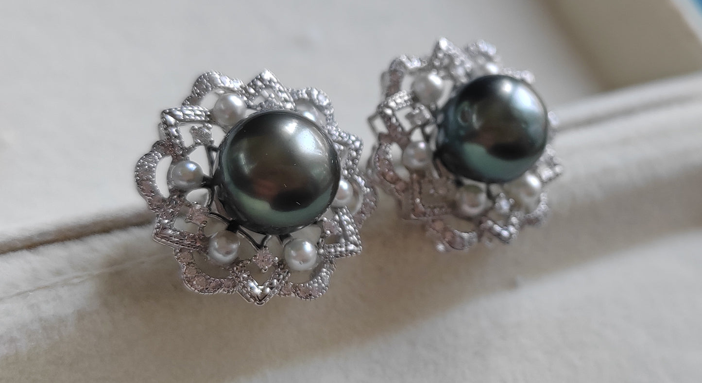 'Dahlia' Two-way earrings genuine tahitian south sea and akoya pearls