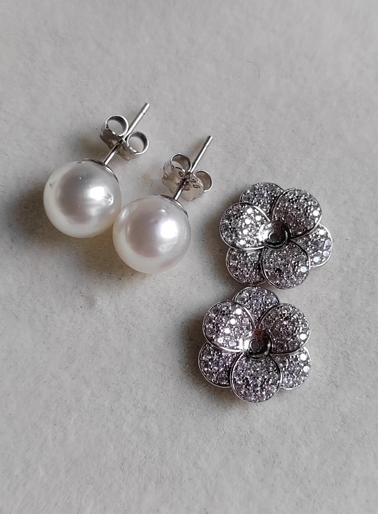'Little Camellia' two-way earrings genuine south sea white pearls 8.6mm Round