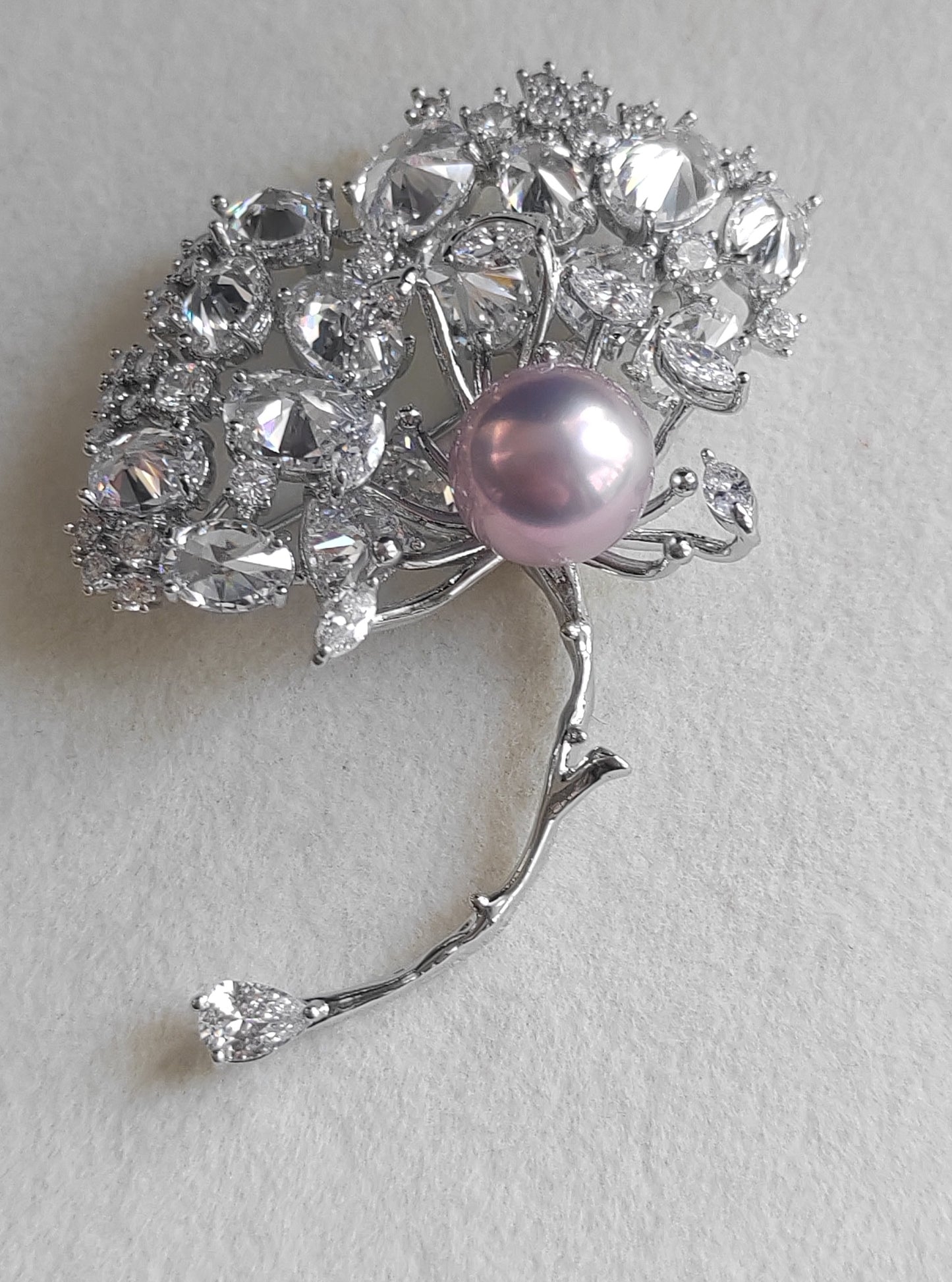 'Pink dandelion' brooch genuine freshwater pearl 10.9mm