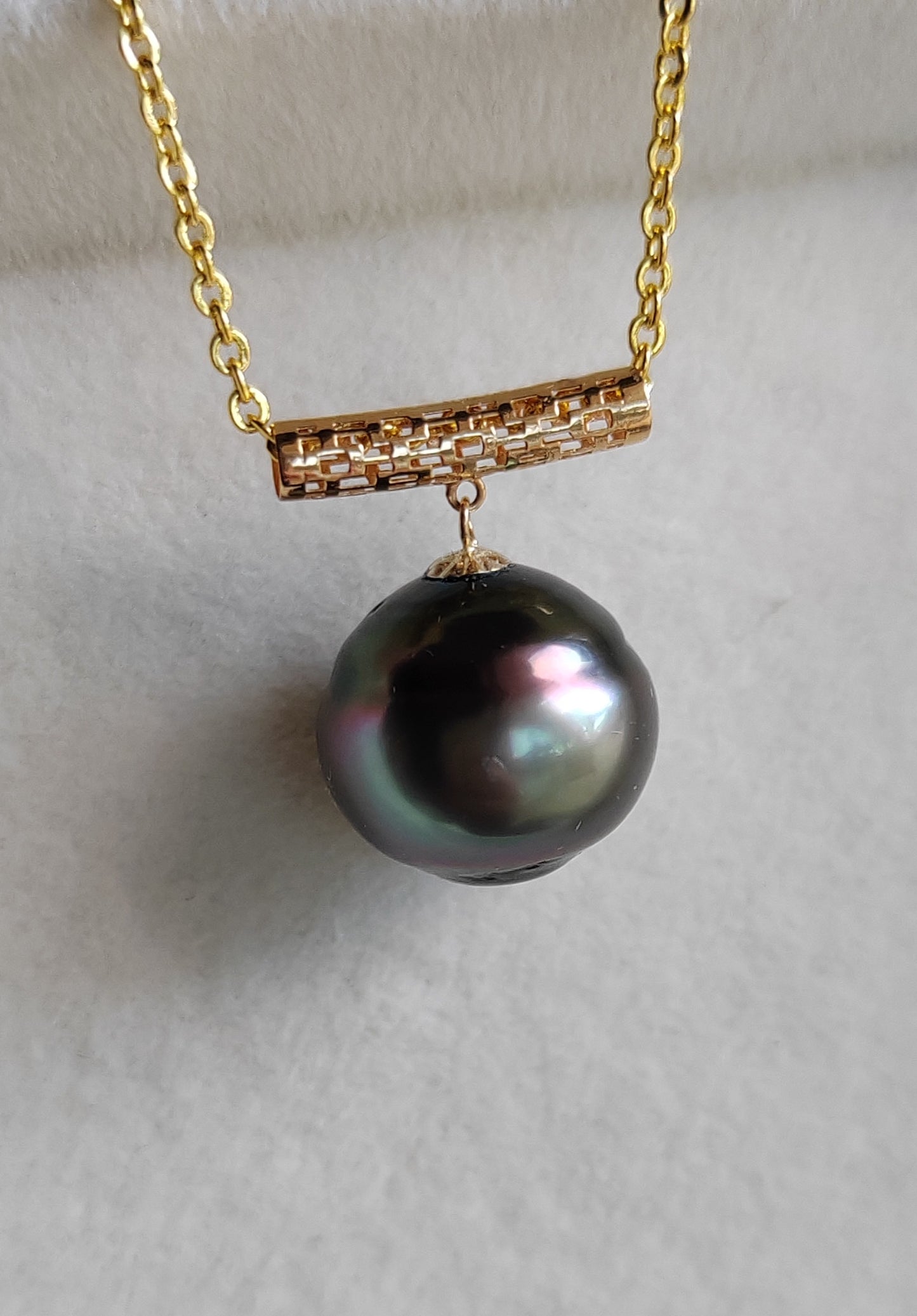 18k gold rainbow drop pendant genuine tahitian south sea pearl 12.8mm