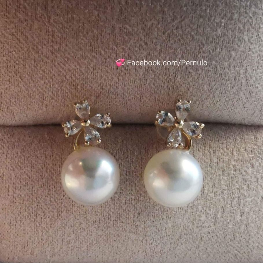 'Shinning Clovers' 14k gold earring genuine south sea white pearl 8.4mm