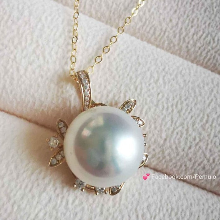 'Blossom' pendant 14k gold genuine south sea pearl 13.97x14.06mm