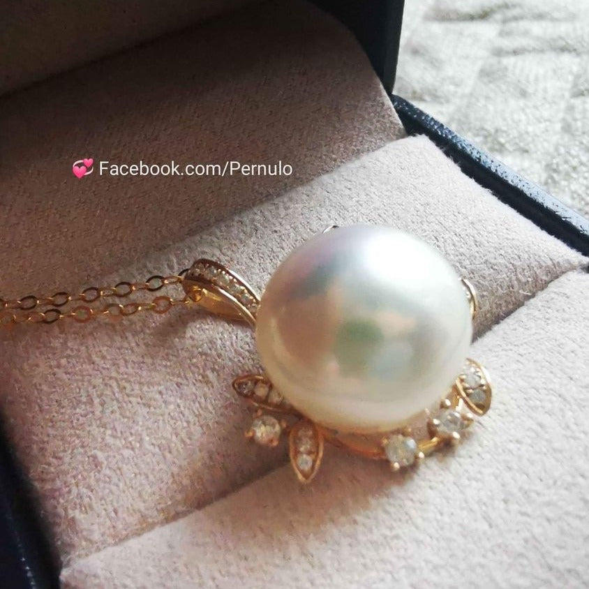 'Blossom' pendant 14k gold genuine south sea pearl 13.97x14.06mm