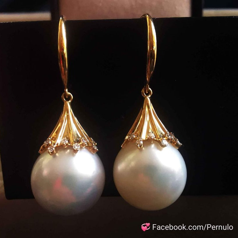 'Fireworks' earrings 18k gold diamond genuine south sea white pearls 12.1mm