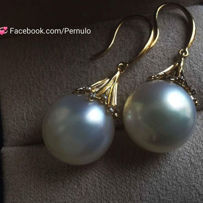 'Fireworks' earrings 18k gold diamond genuine south sea white pearls 12.1mm