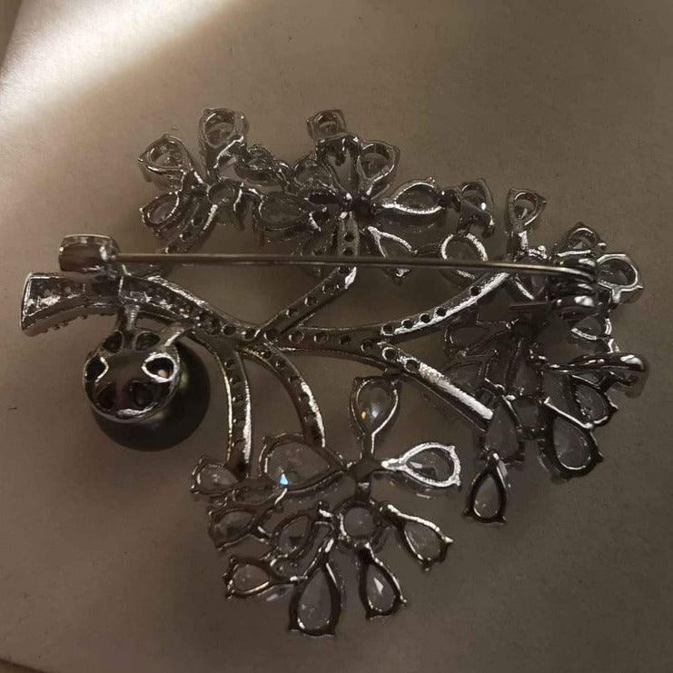 'Crystal Tree' brooch genuine tahitian south sea pearl 9.5mm
