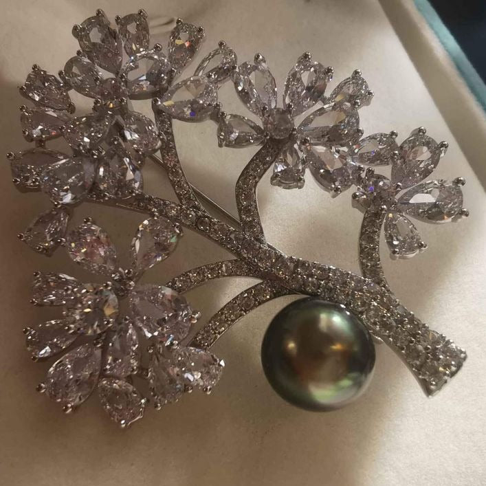 'Crystal Tree' brooch genuine tahitian south sea pearl 9.5mm