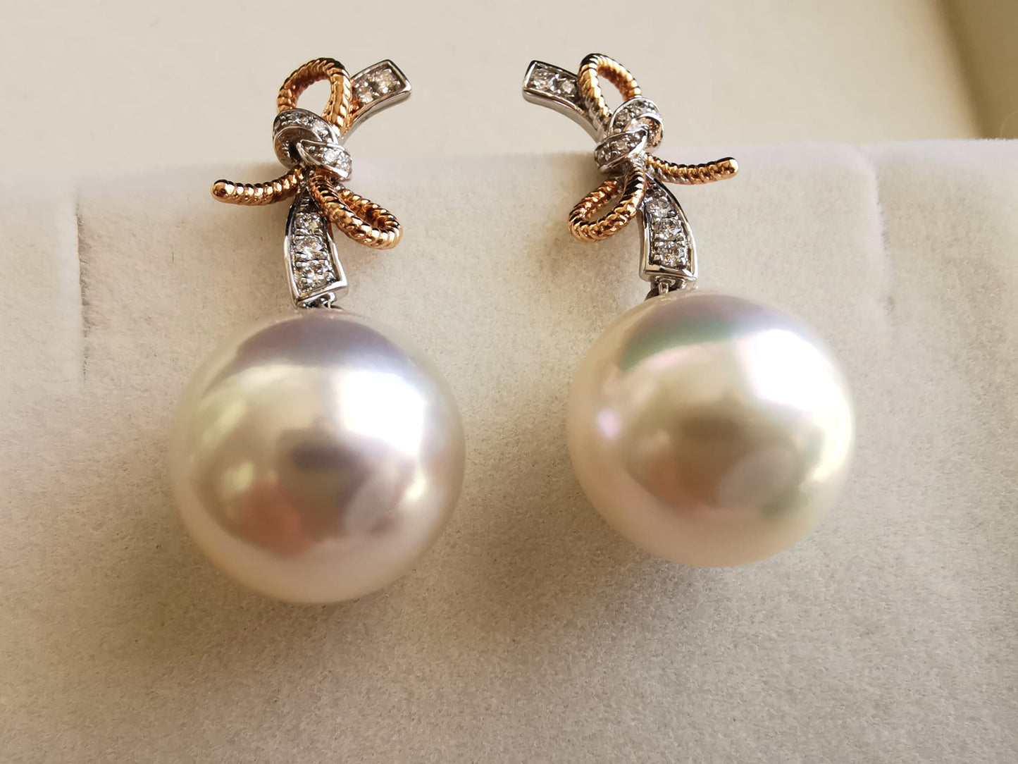 'White Roses' earrings 18k gold diamond genuine south sea pearls 11.7/11.8mm AAAA