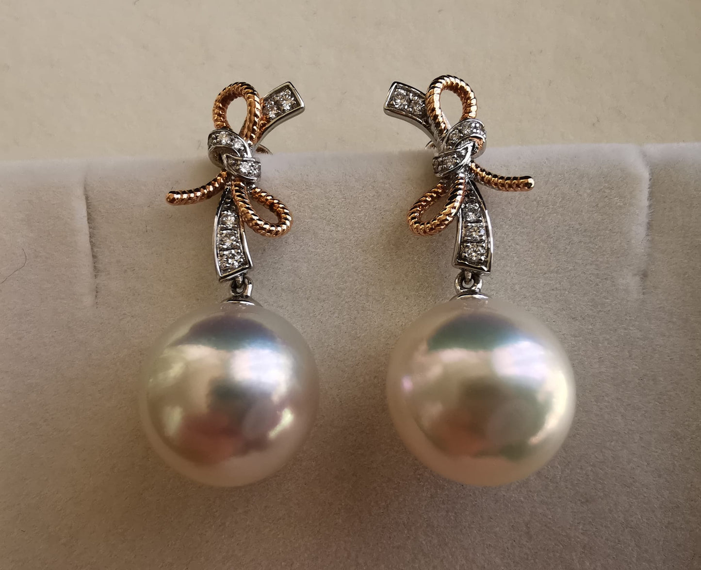 'White Roses' earrings 18k gold diamond genuine south sea pearls 11.7/11.8mm AAAA