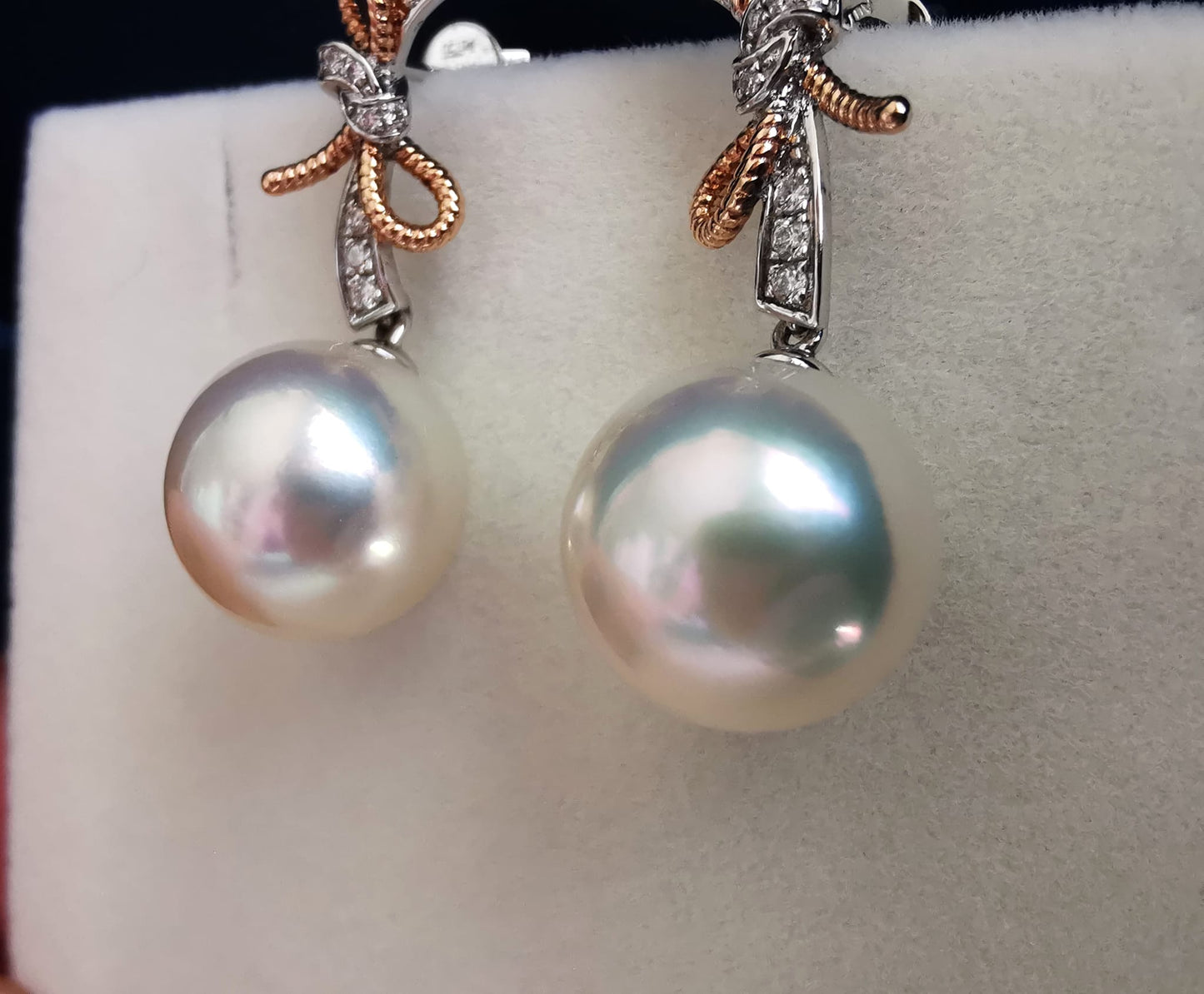 'White Roses' earrings 18k gold diamond genuine south sea pearls 11.7/11.8mm AAAA
